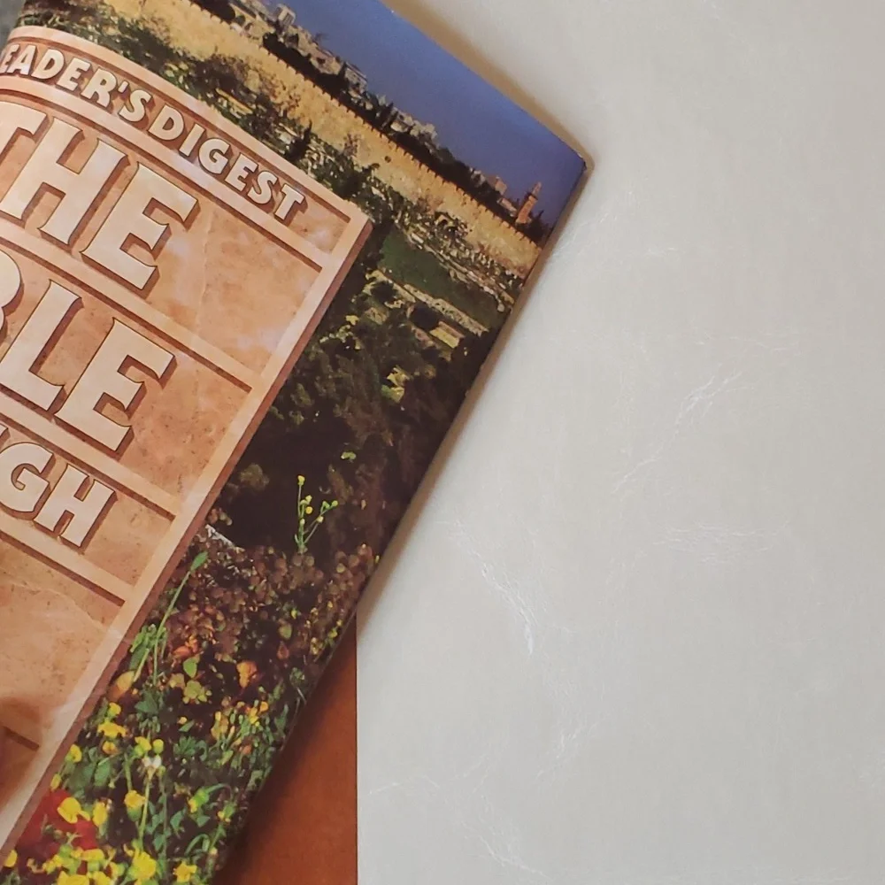 Editors of Readers Digest Large Hardcover Study of The Bible History Jesus